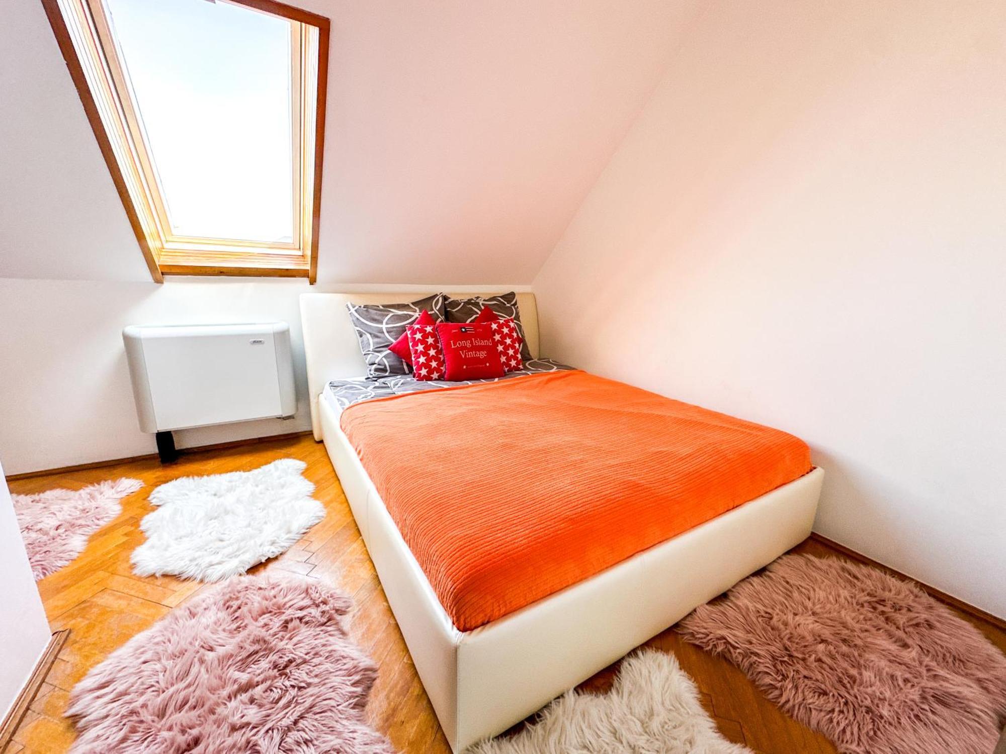 Aranyeso Apartmanhazak No.1 Balatonalmadi Exterior photo